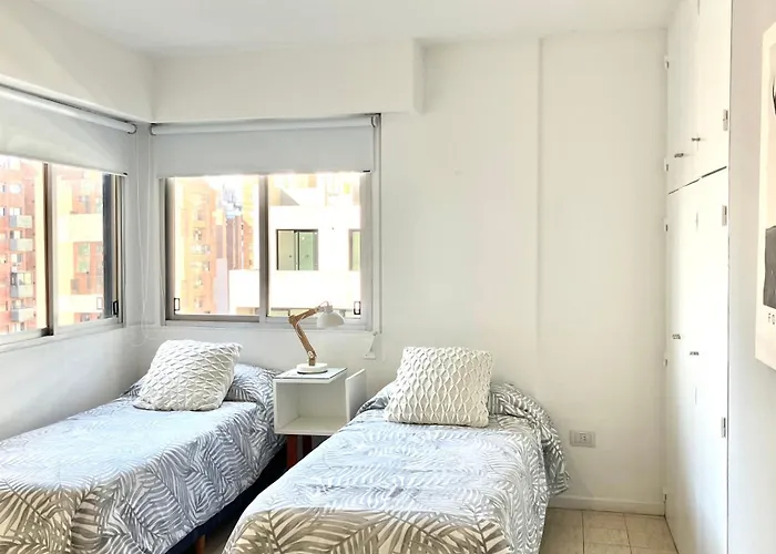 2 Dorm Sobre Av Hipolito Yrigoyen
