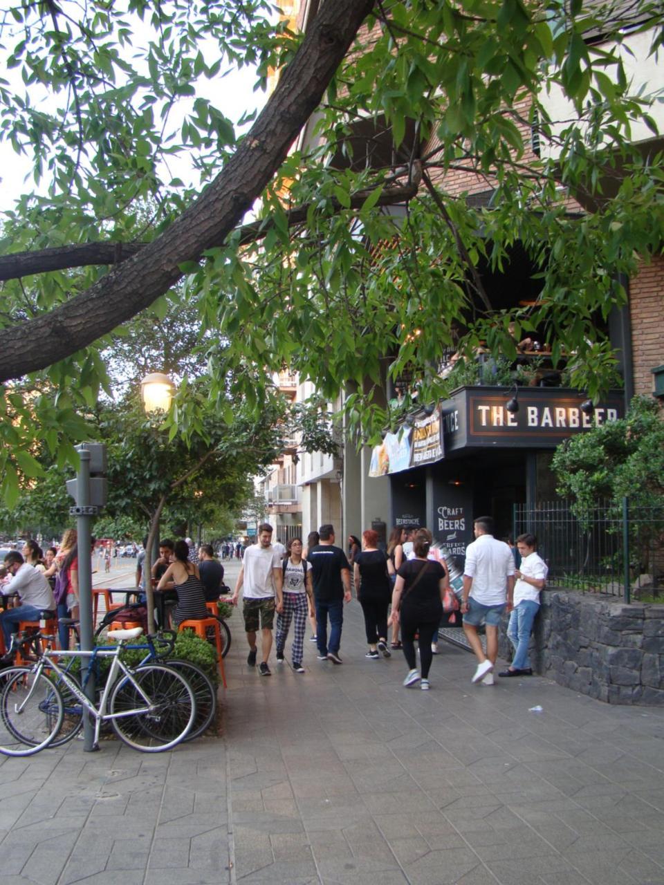 2 Dorm Sobre Av Hipolito Yrigoyen Apartment Cordoba